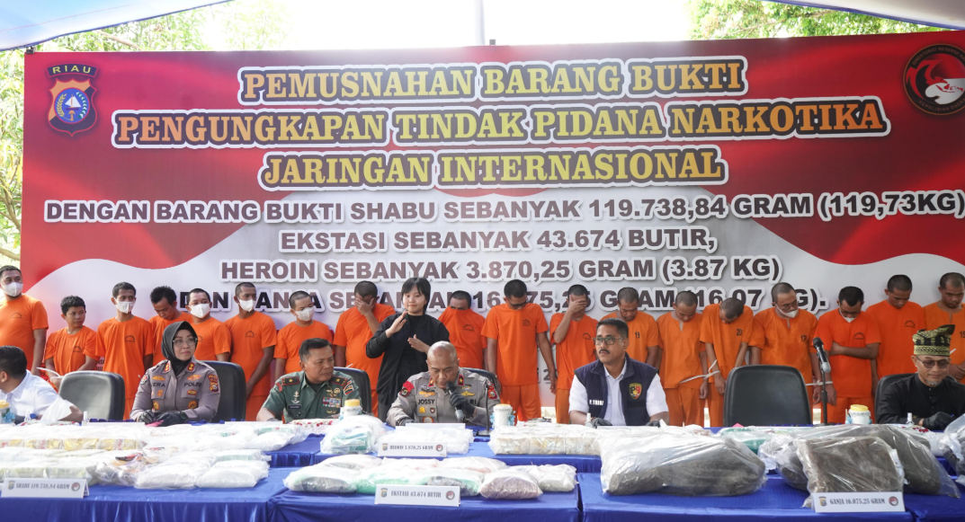 Polda Riau Gelar Pemusnahan Barang Bukti Narkoba
